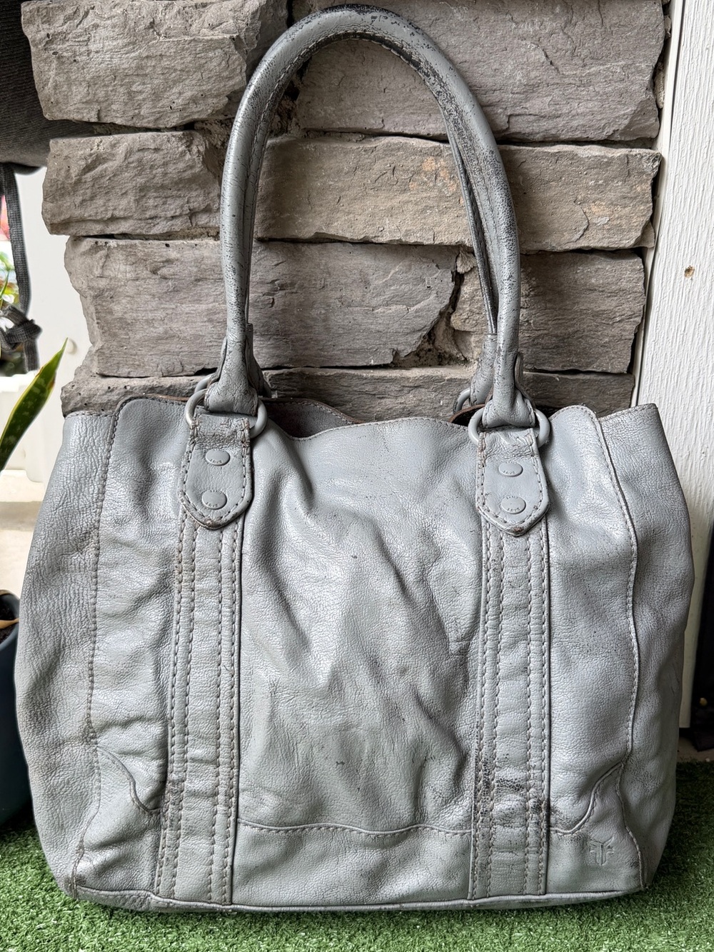 Frye Melissa Tote Ice Grey Leather Women’s Shoulder Bag